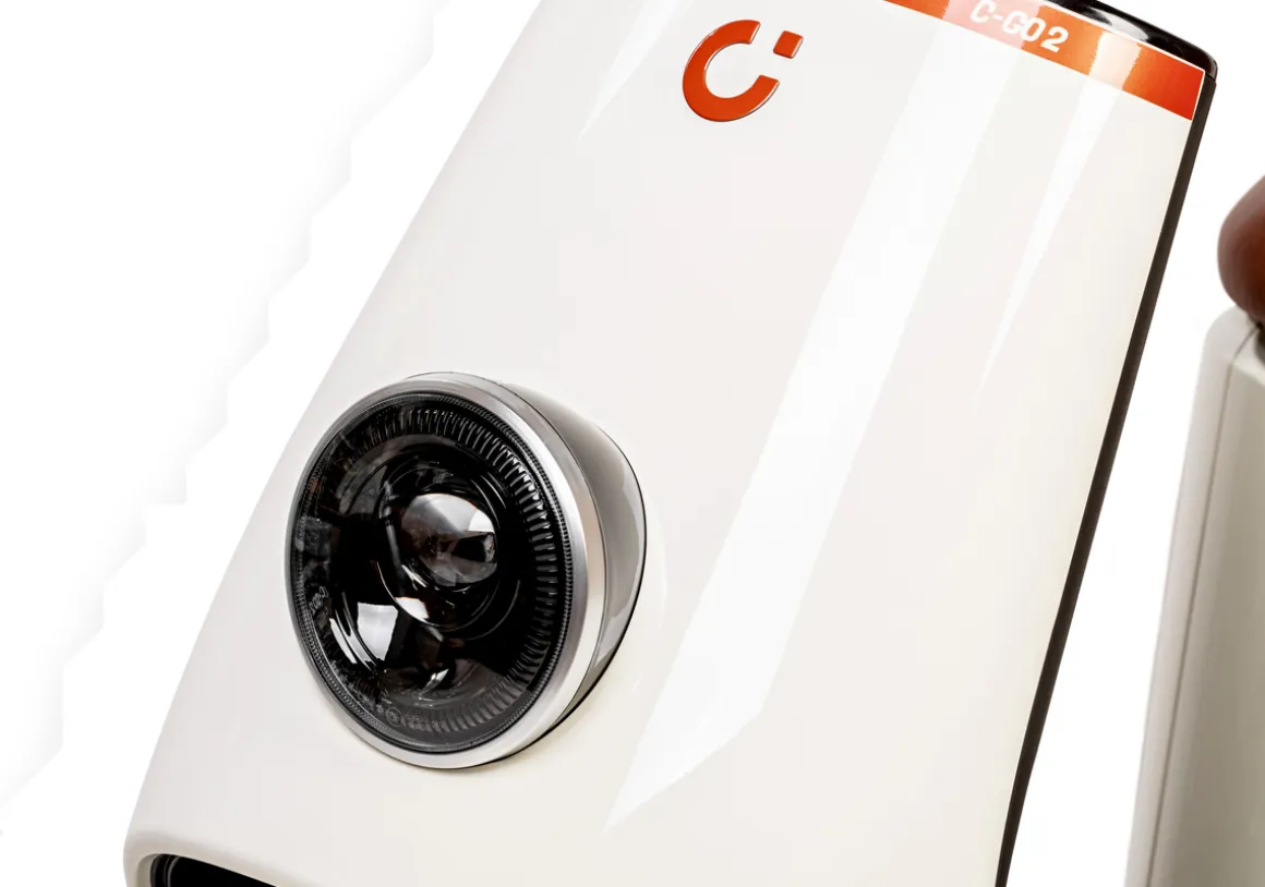 Cedrus by Luyuan C-GO-2W-ZQQ2 skuter elektryczny e-skuter motor akumulatorowy biały