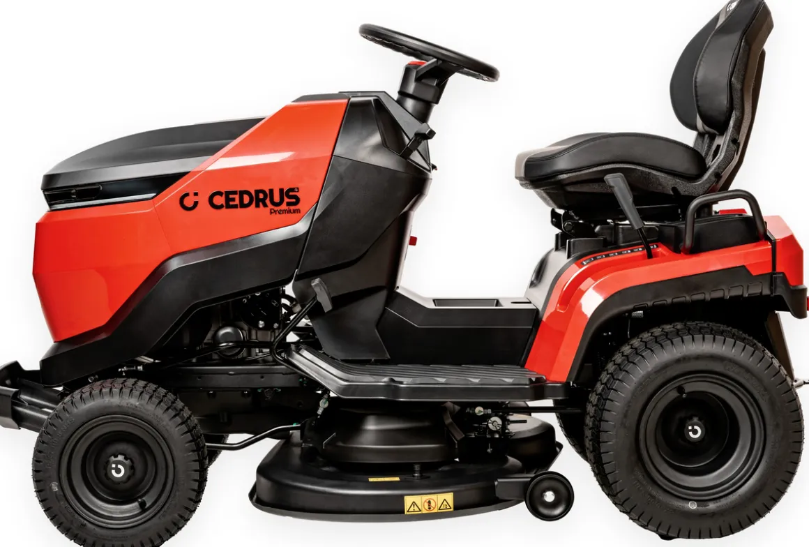 Cedrus C-TRAC 108HS traktorek ogrodowy kosiarka samojezdna spalinowa 108 cm hydrostat