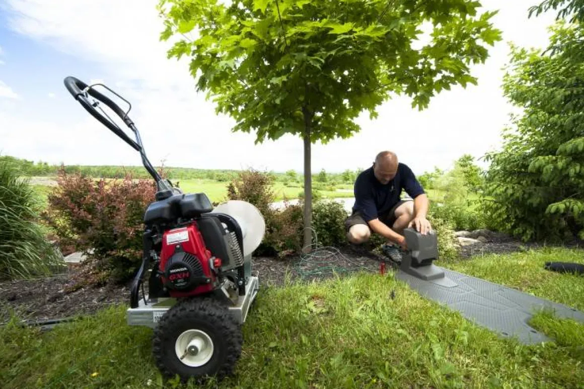 CEDRUS EKOTECH NT60 URZĄDZENIE MASZYNA DO UKŁADANIA PRZEWODU KABLA KABLI NA TRAWNIKU - OFICJALNY DYSTRYBUTOR - AUTORYZOWANY DEALER CEDRUS