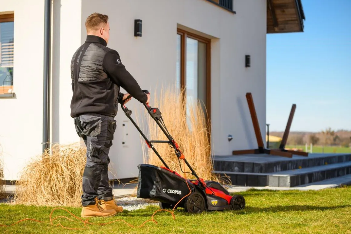 CEDRUS KE40 KOSIARKA ELEKTRYCZNA DO TRAWY 1800W / 40cm - EWIMAX - OFICJALNY DYSTRYBUTOR - AUTORYZOWANY DEALER CEDRUS