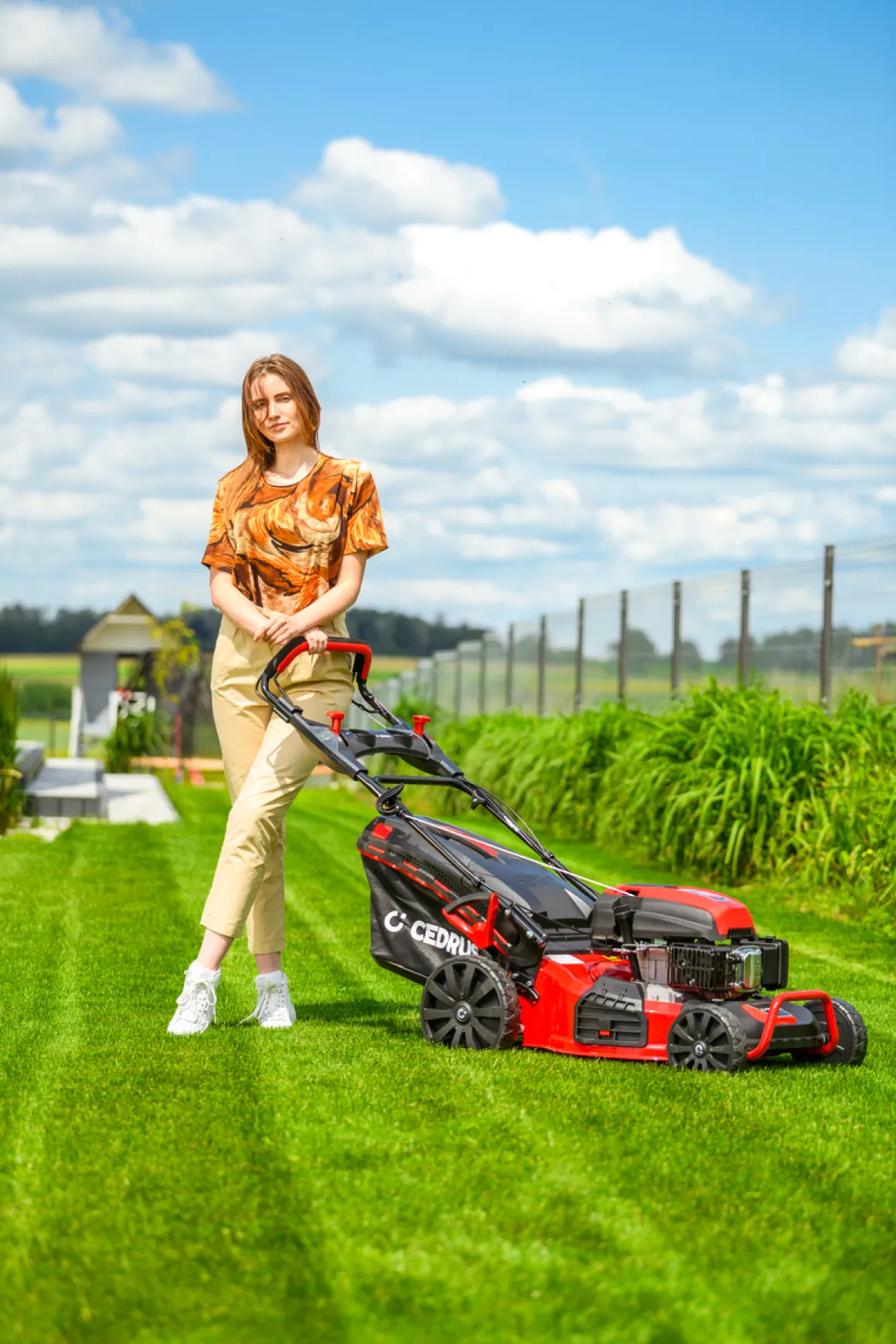 CEDRUS KS53S KOSIARKA SPALINOWA DO TRAWY Z NAPĘDEM 53cm / 5,7 KM - EWIMAX - OFICJALNY DYSTRYBUTOR - AUTORYZOWANY DEALER CEDRUS