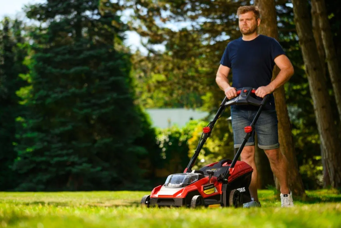 CEDRUS LM40LiX2 KOSIARKA AKUMULATOROWA DO TRAWY CEDRUS CEDLM40LIX2 POWER+ 20V - OFICJALNY DYSTRYBUTOR - AUTORYZOWANY DEALER CEDRUS