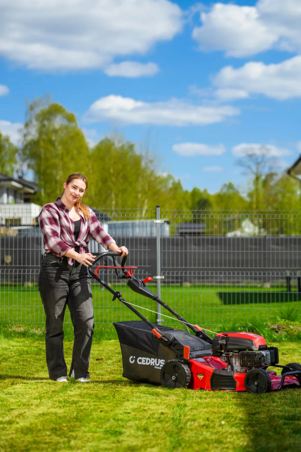 CEDRUS LP53S Premium KOSIARKA SPALINOWA DO TRAWY Z NAPĘDEM 53cm / 5,7 KM CEDLP53S - EWIMAX - OFICJALNY DYSTRYBUTOR - AUTORYZOWANY DEALER CEDRUS