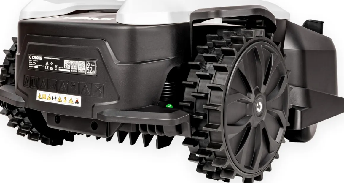 CEDRUS L16+ ROBOT KOSZĄCY KOSIARKA AUTOMATYCZNA DO TRAWY 1600m2 C-MOW - OFICJALNY DYSTRYBUTOR - AUTORYZOWANY DEALER CEDRUS