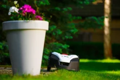 CEDRUS M6+ ROBOT KOSZĄCY KOSIARKA AUTOMATYCZNA DO TRAWY C-MOW 600m2 - OFICJALNY DYSTRYBUTOR - AUTORYZOWANY DEALER CEDRUS