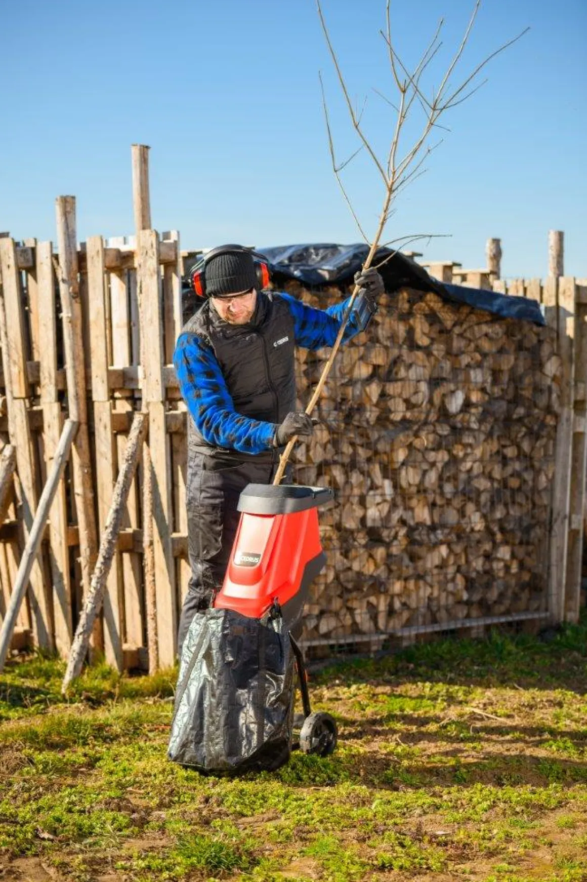 CEDRUS RE04 ROZDRABNIACZ ELEKTRYCZNY NOŻOWY RĘBAK DO GAŁĘZI OGRODOWY 2800W / 45mm - OFICJALNY DYSTRYBUTOR - AUTORYZOWANY DEALER CEDRUS