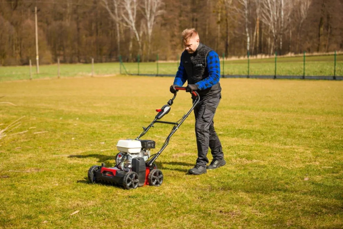 CEDRUS WR01-H WERTYKULATOR SPALINOWY DO TRAWY AREATOR 2w1 6 KM HONDA GP200 - EWIMAX - OFICJALNY DYSTRYBUTOR - AUTORYZOWANY DEALER CEDRUS