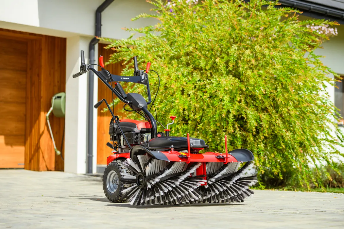 CEDRUS ZM05 PRO-E ZAMIATARKA ODŚNIEŻARKA ODŚNIEŻARKI SPALINOWA z NAPĘDEM Z ROZRUSZNIKIEM 100cm - OFICJALNY DYSTRYBUTOR - AUTORYZOWANY DEALER CEDRUS