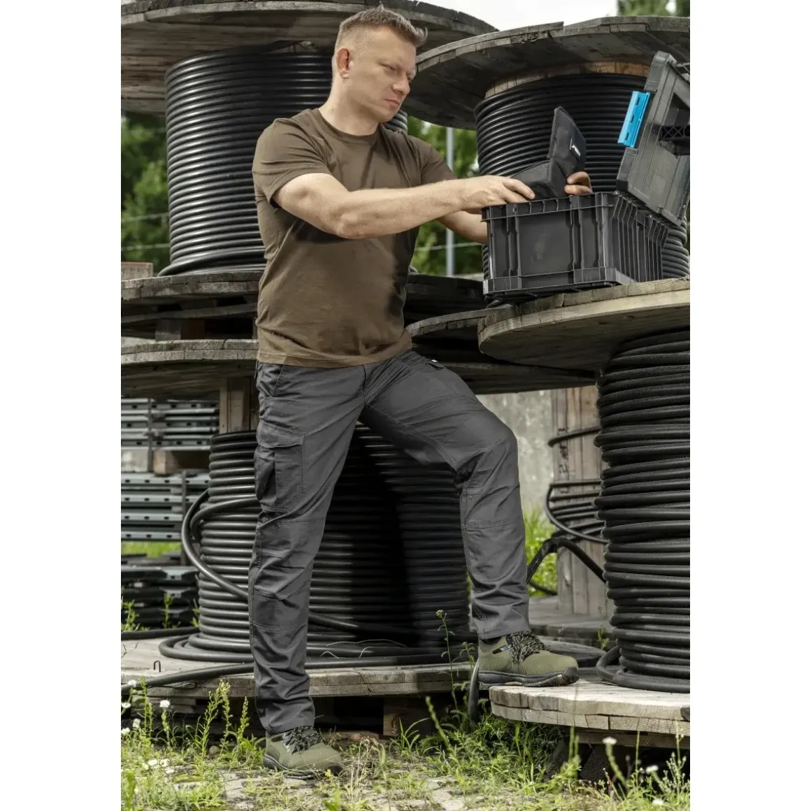 Dedra BH31SP-XL spodnie bojówki ripstop XL/56 robocze cargo slim 220 g/m²