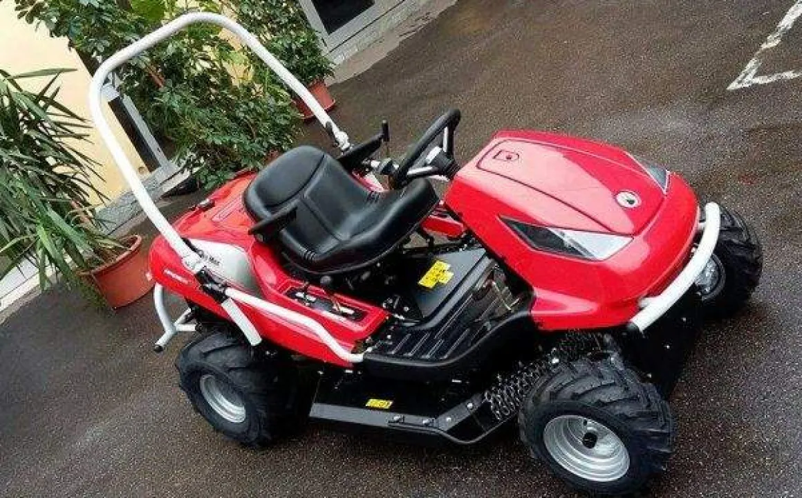 Karczownica terenowa Oleo-Mac Tuareg Apache 92 Evo