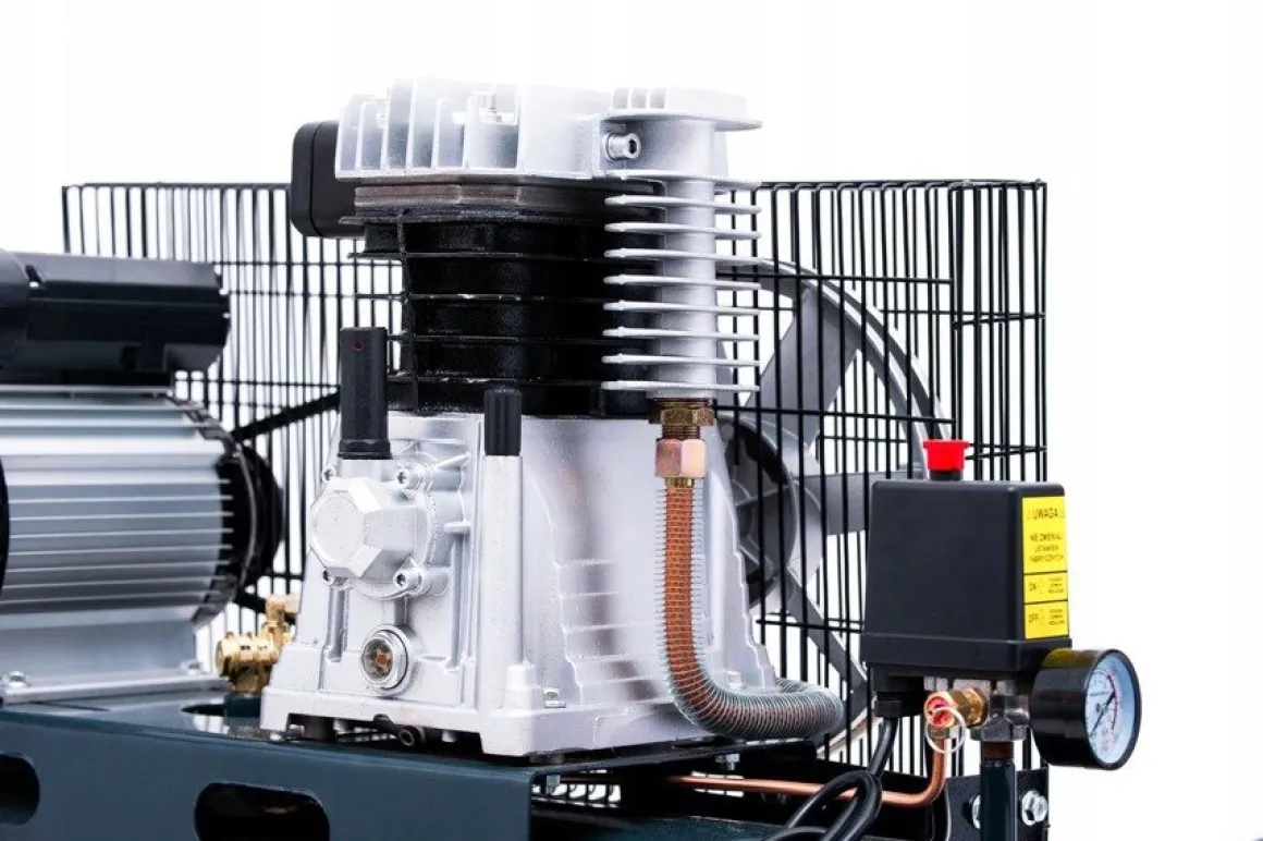 KOMPRESOR TŁOKOWY JAGER GERMAN SPRĘŻARKA POWIETRZA TŁOKOWA OLEJOWA 100L 8BAR 350l/Min 2.2 kW 230V Mocna Rzecz