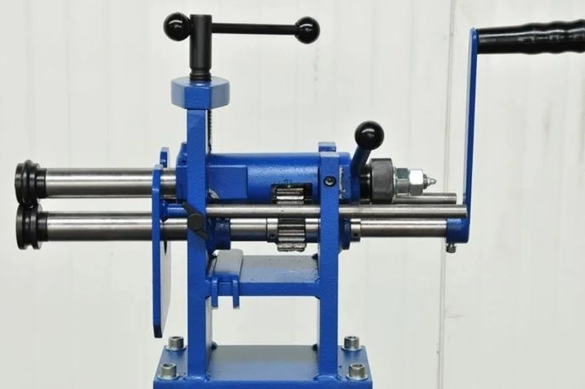 MAAD ZB-1.5 ŻŁOBIARKA ROWKARKA FALCARKA ZAGINARKA DO BLACHY - Zestaw na Stojaku