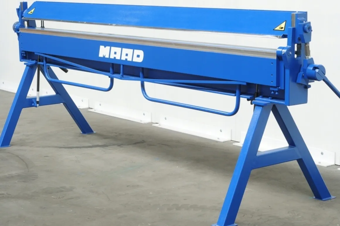 MAAD ZG-3000 /1mm ZAGINARKA GIĘTARKA KRAWĘDZIARKA DEKARSKA DO BLACHY Z CIĘCIEM MAAD ZG-3000 /1mm