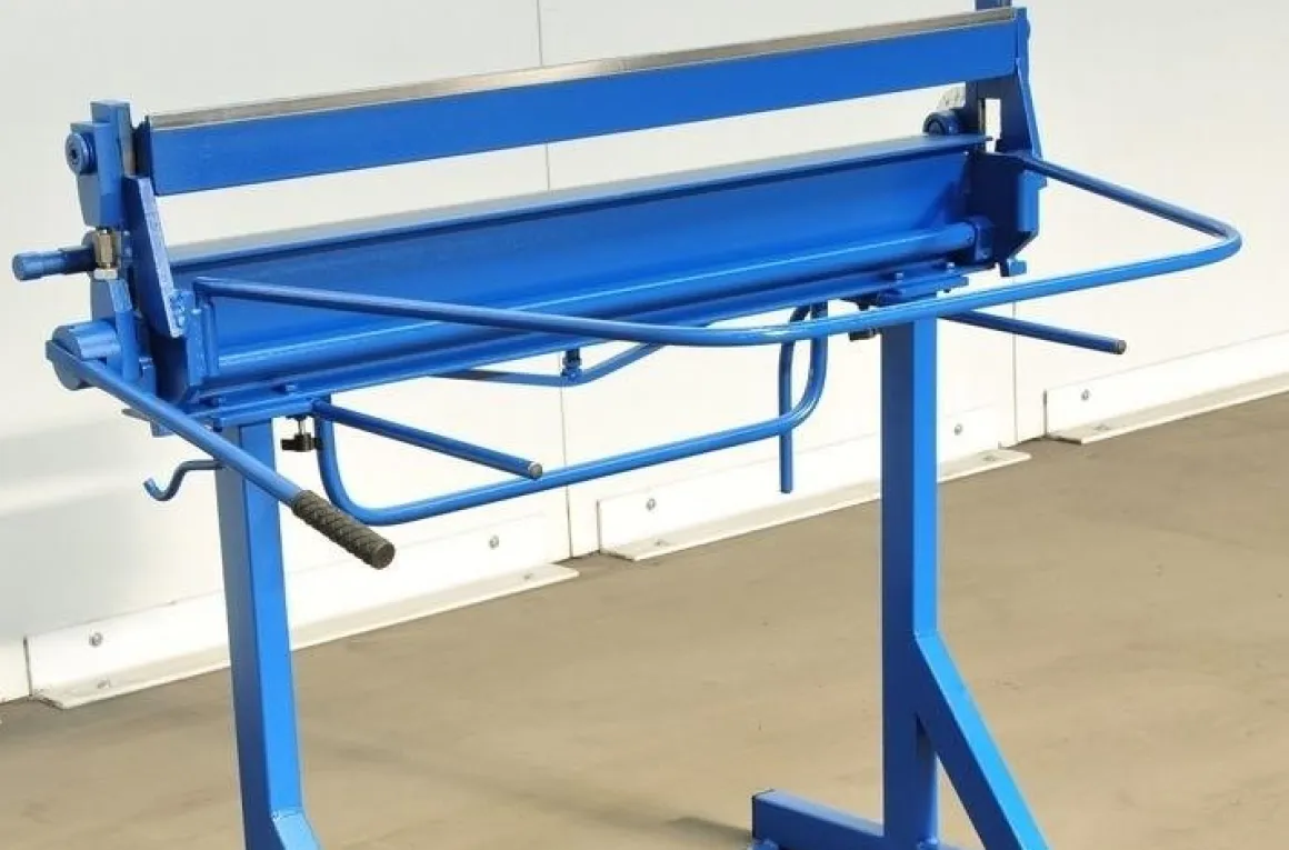 MAAD ZG 1100 / 0.8 mm ZAGINARKA GIĘTARKA KRAWĘDZIARKA DEKARSKA DO BLACHY Z CIĘCIEM MAAD ZG-1100/0.8 mm