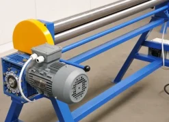 MAAD ZW-1300/0.8/EL WALCARKA ZWIJARKA ELEKTRYCZNA 1-FAZOWA WALCE DO BLACHY MAAD ZW-1300 /0.8mm EL