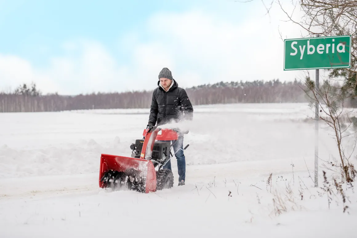 Od Ręki !!! CEDRUS SB61-E+ ODŚNIEŻARKA SPALINOWA PŁUG DO ŚNIEGU ŚNIEŻNY ODŚNIEŻARKI WIRNIKOWA DWUSTOPNIOWA Z NAPĘDEM 7KM ESTART z ROZRUSZNIKIEM - OFICJALNY DYSTRYBUTOR - AUTORYZOWANY DEALER