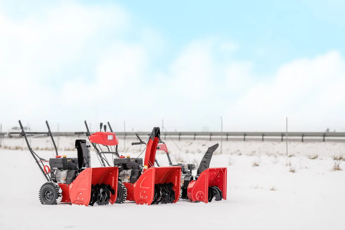 Od Ręki !!! CEDRUS SB61-E+ ODŚNIEŻARKA SPALINOWA PŁUG DO ŚNIEGU ŚNIEŻNY ODŚNIEŻARKI WIRNIKOWA DWUSTOPNIOWA Z NAPĘDEM 7KM ESTART z ROZRUSZNIKIEM - OFICJALNY DYSTRYBUTOR - AUTORYZOWANY DEALER