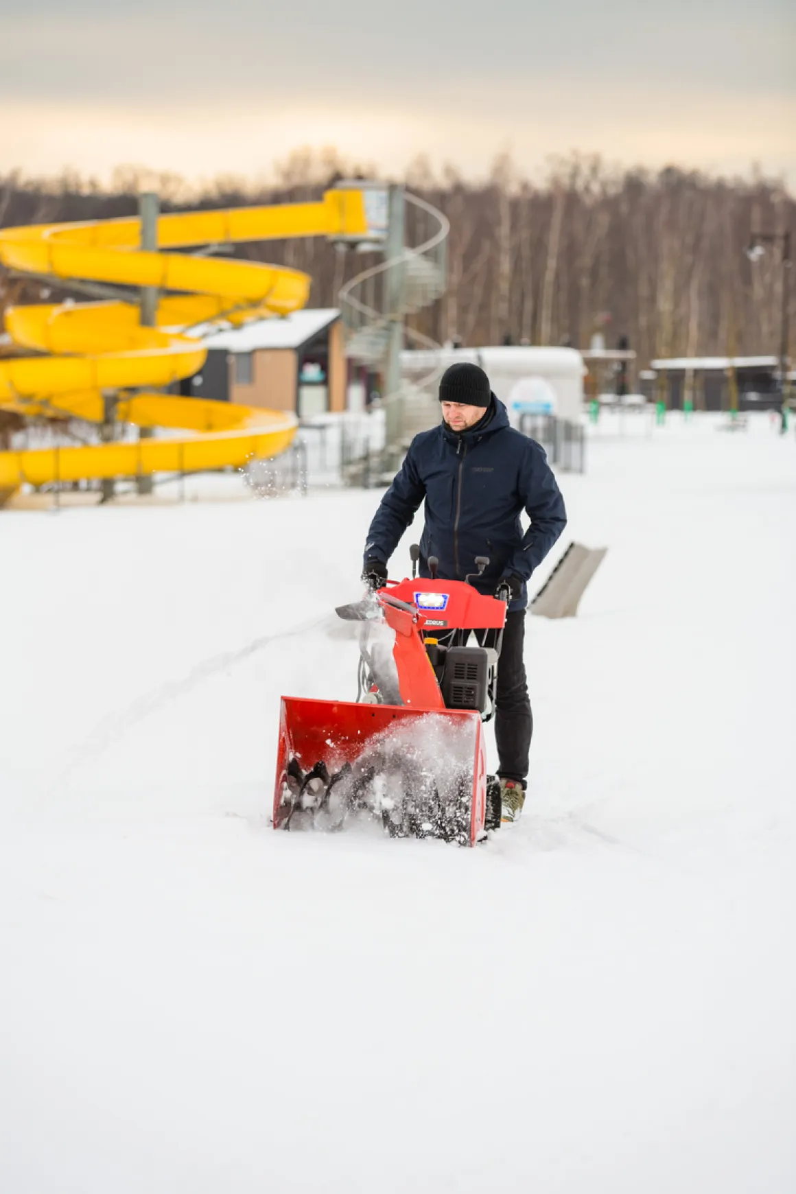 Od Ręki !!! CEDRUS SB71G-E ODŚNIEŻARKA SPALINOWA PŁUG DO ŚNIEGU ŚNIEŻNY ODŚNIEŻARKI NA GĄSIENICACH WIRNIKOWA DWUSTOPNIOWA Z NAPĘDEM 10KM ESTART z ROZRUSZNIKIEM - OFICJALNY DYSTRYBUTOR - AUTORYZOWANY DEALER
