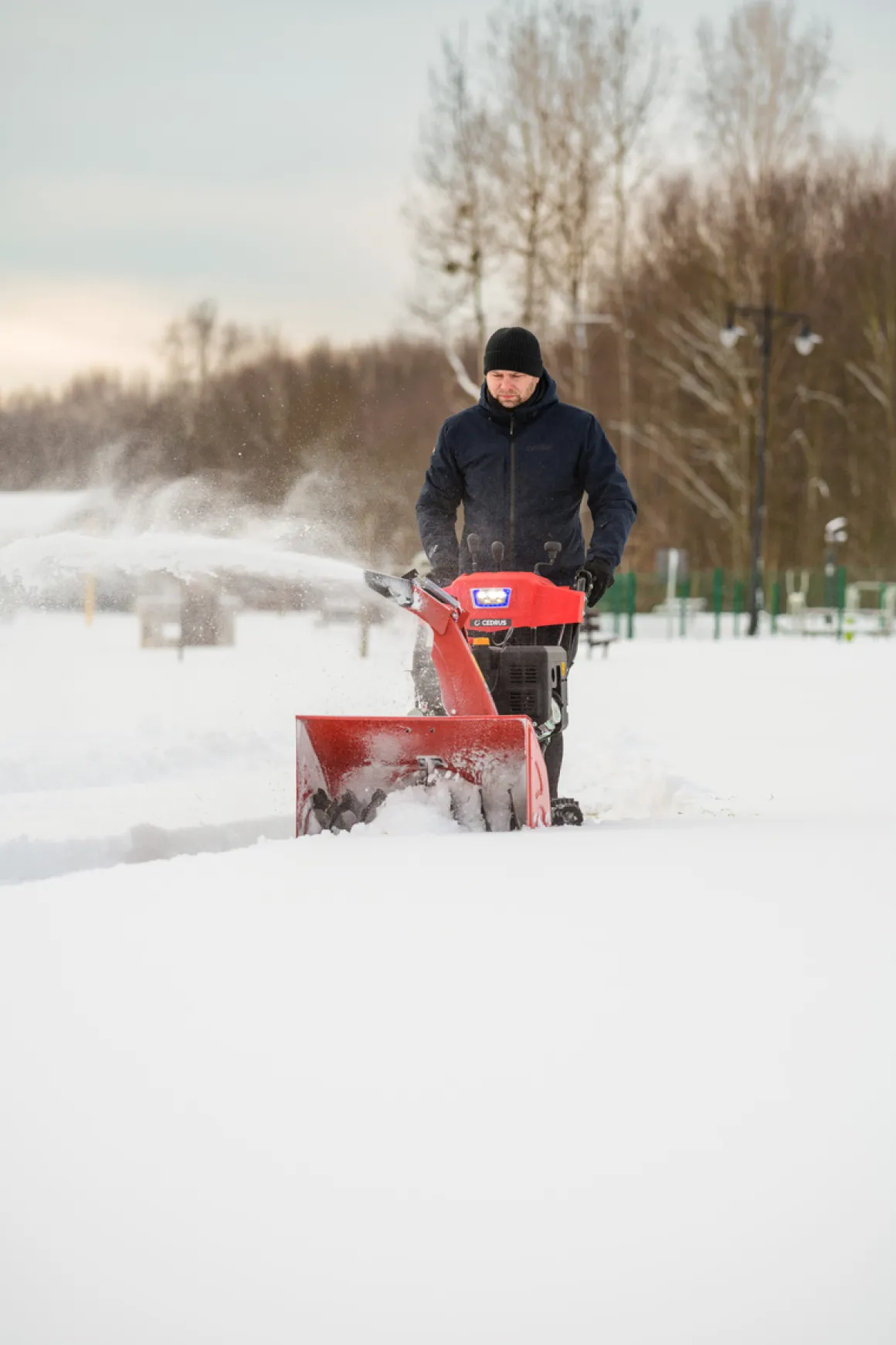 Od Ręki !!! CEDRUS SB71G-E ODŚNIEŻARKA SPALINOWA PŁUG DO ŚNIEGU ŚNIEŻNY ODŚNIEŻARKI NA GĄSIENICACH WIRNIKOWA DWUSTOPNIOWA Z NAPĘDEM 10KM ESTART z ROZRUSZNIKIEM - OFICJALNY DYSTRYBUTOR - AUTORYZOWANY DEALER