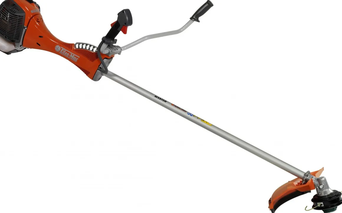 OLEO MAC BC 550 MASTER PROFI KOSA SPALINOWA DO TRAWY PROFESJONALNA WYKASZARKA PODKASZARKA PODCINARKA MOC 3.7 KM KLASA PREMIUM 61409001E2A EWIMAX-OFICJALNY DYSTRYBUTOR - AUTORYZOWANY DEALER OLEO-MAC