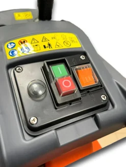 OLEO-MAC OM-LINE ELS 2800 ROZDRABNIACZ ELEKTRYCZNY FREZOWY ZĘBATKOWY NA FREZ ROZDRABNIARKA RĘBAK DO GAŁĘZI 2800W / 45mm OO-OTHELS2800 - OFICJALNY DYSTRYBUTOR - AUTORYZOWANY DEALER OLEO-MAC