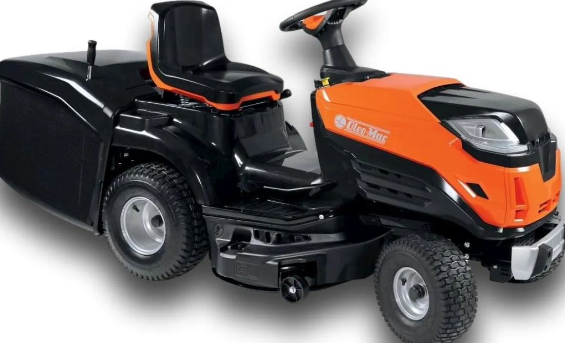 OLEO MAC OM 92 R/19 KV TRAKTOREK OGRODOWY DO TRAWY Z TYLNYM WYRZUTEM KOSIARKA SAMOJEZDNA SPALINOWA DO TRAWY HYDROSTAT 92cm 68059209 - OFICJALNY DYSTRYBUTOR - AUTORYZOWANY DEALER OLEO-MAC