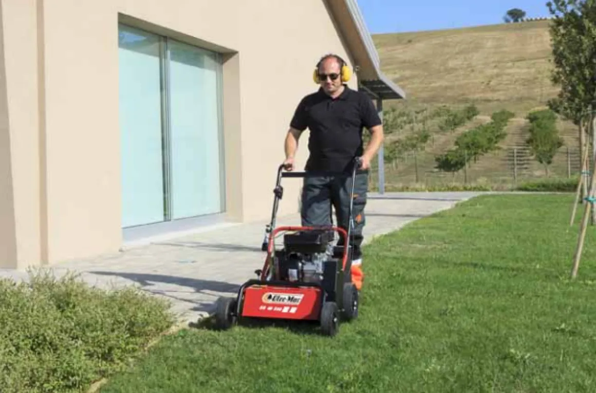 OLEO MAC SCA 50 H HONDA WERTYKULATOR SPALINOWY DO TRAWY AREATOR AERATOR 5.5 KM / 50cm 1800796 PROFESJONALNY - OFICJALNY DYSTRYBUTOR - AUTORYZOWANY DEALER OLEO-MAC
