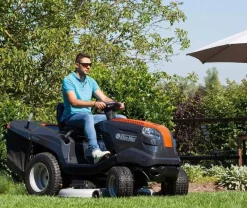 OLEO MAC TRAKTOREK OGRODOWY OM 92/16KH KOSIARKA SAMOJEZDNA SPALINOWA DO TRAWY HYDROSTATIC 68129082 - OFICJALNY DYSTRYBUTOR - AUTORYZOWANY DEALER OLEO-MAC