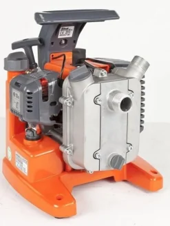OLEO-MAC WP 300 POMPA WODNA SPALINOWA 1,3 KM KLASA PREMIUM 55029101E2 EWIMAX-OFICJALNY DYSTRYBUTOR - AUTORYZOWANY DEALER OLEO-MAC