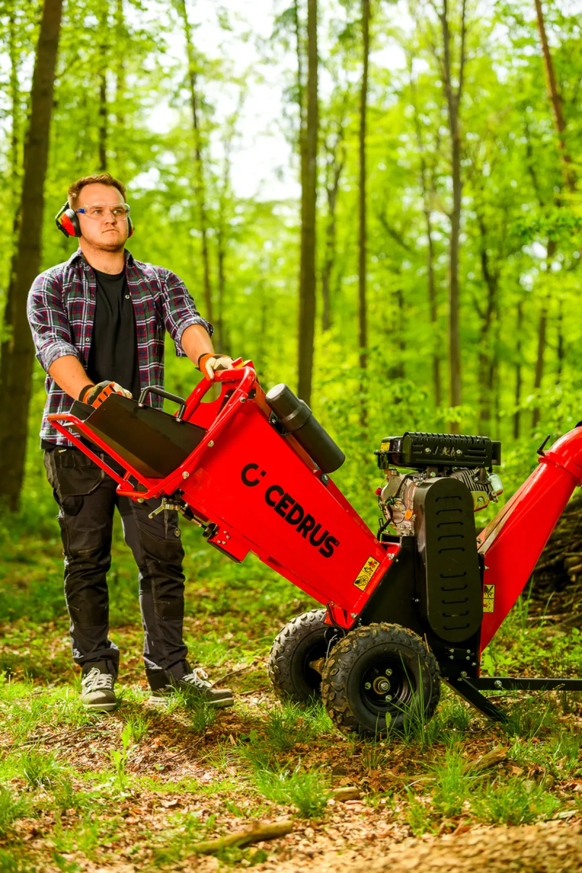 Profesjonalny rozdrabniacz spalinowy Cedrus RB02 PRO 12cm