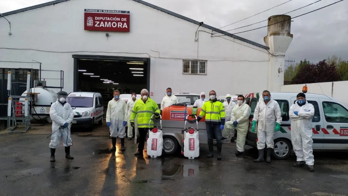PULMIC PEGASUS 35 AGRO OPRYSKIWACZ AKUMULATOROWY JEZDNY NA KOŁACH - EWIMAX-OFICJALNY DYSTRYBUTOR - AUTORYZOWANY DEALER PULMIC