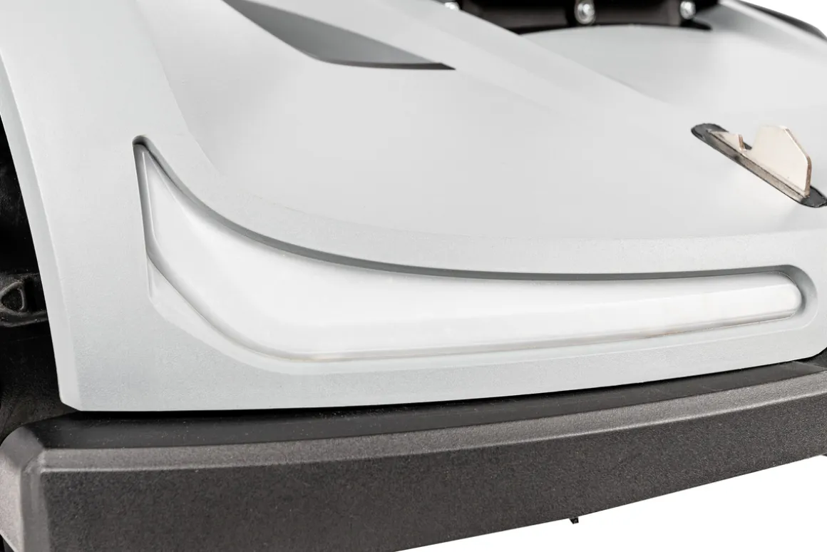 Robot koszący Sunseeker X7 Elite RTK 3000m2 bezprzewodowy