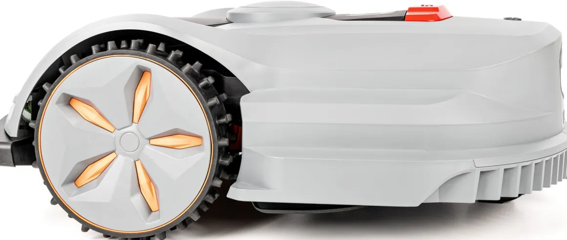 Robot koszący Sunseeker X7 Elite RTK 3000m2 bezprzewodowy