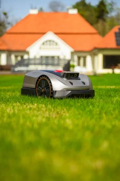 Robot koszący Sunseeker X5 Elite RTK 2000m2 bezprzewodowy