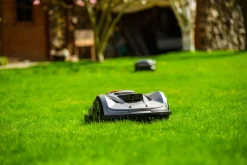 Robot koszący Sunseeker X5 Elite RTK 2000m2 bezprzewodowy