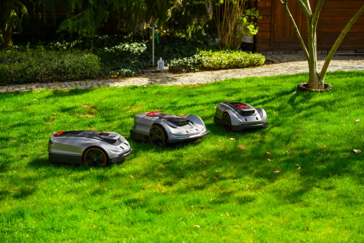 Robot koszący Sunseeker X5 Elite RTK 2000m2 bezprzewodowy