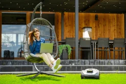 Robot koszący Sunseeker X5 Elite RTK 2000m2 bezprzewodowy