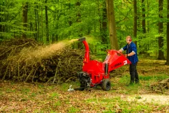 Rozdrabniacz do gałęzi Cedrus RB05 PRO HE 15KM hydrauliczny