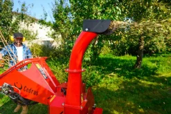 Rozdrabniacz do gałęzi Cedrus RB05 PRO HE 15KM hydrauliczny