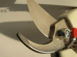 SEKATOR RĘCZNY DO GAŁĘZI ZACT ZS-210 MADE IN JAPAN