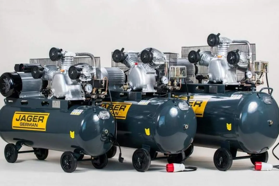 SPRĘŻARKA POWIETRZA JAGER GERMAN 300L 5.5kW 1250L/Min 400V SPRĘŻARKA POWIETRZA TŁOKOWA KOMPRESOR TŁOKOWY OLEJOWY Mocna Rzecz