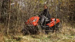 Traktorek APACHE 92 PRO 2WD EMAK 68129120 Kosiarka Mulczująca Karczownik Karczownica – traktorek do wysokiej trawy i nieużytków