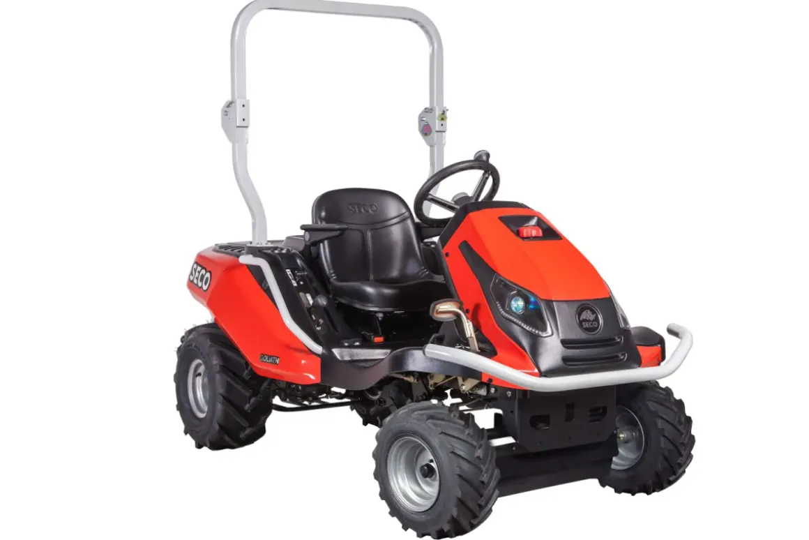 TRAKTOREK OGRODOWY KOSIARKA MULCZUJĄCA KARCZOWNIK KARCZOWNICA OLEO-MAC GOLIATH 2X4 S536027044701x