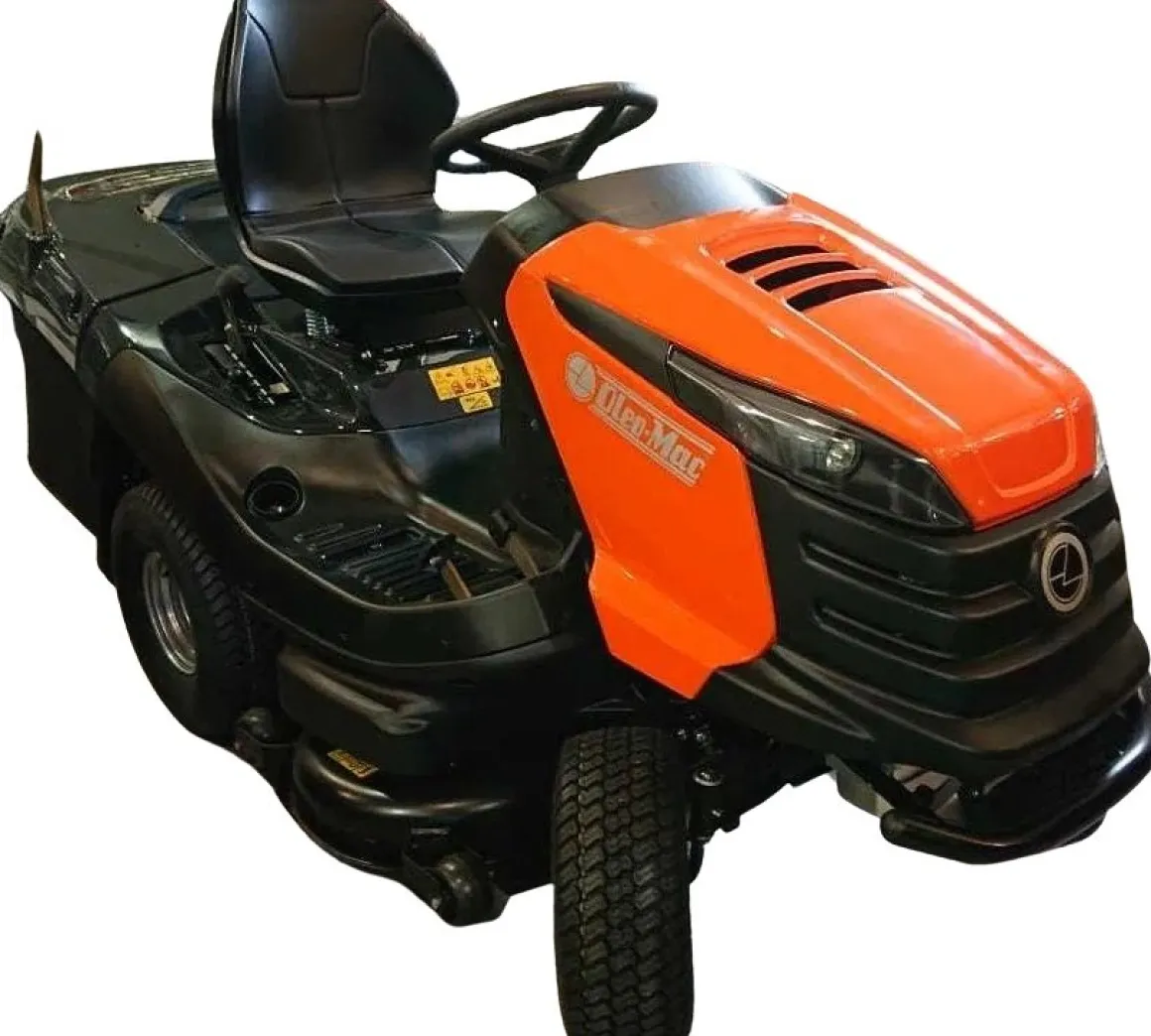 Traktorek ogrodowy Oleo-Mac OM 106/20 KWH (Kawasaki, 102 cm)