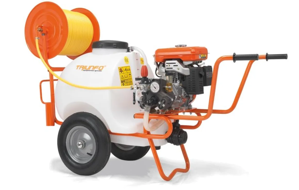 TRIUNFO SH100/40 OPRYSKIWACZ SPALINOWY JEZDNY TACZKOWY WÓZKOWY NA KOŁACH 100L 40BAR HONDA