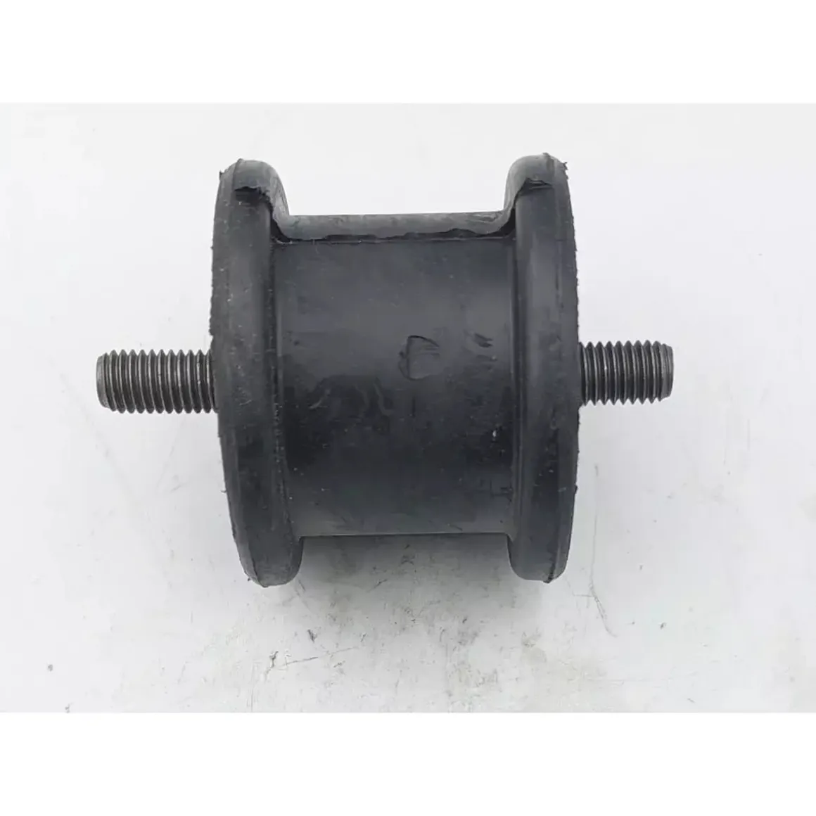 XDED XDED8830.11 Amortyzator gumowy 10x10x10 mm odbojnik tłumik drgań stopka